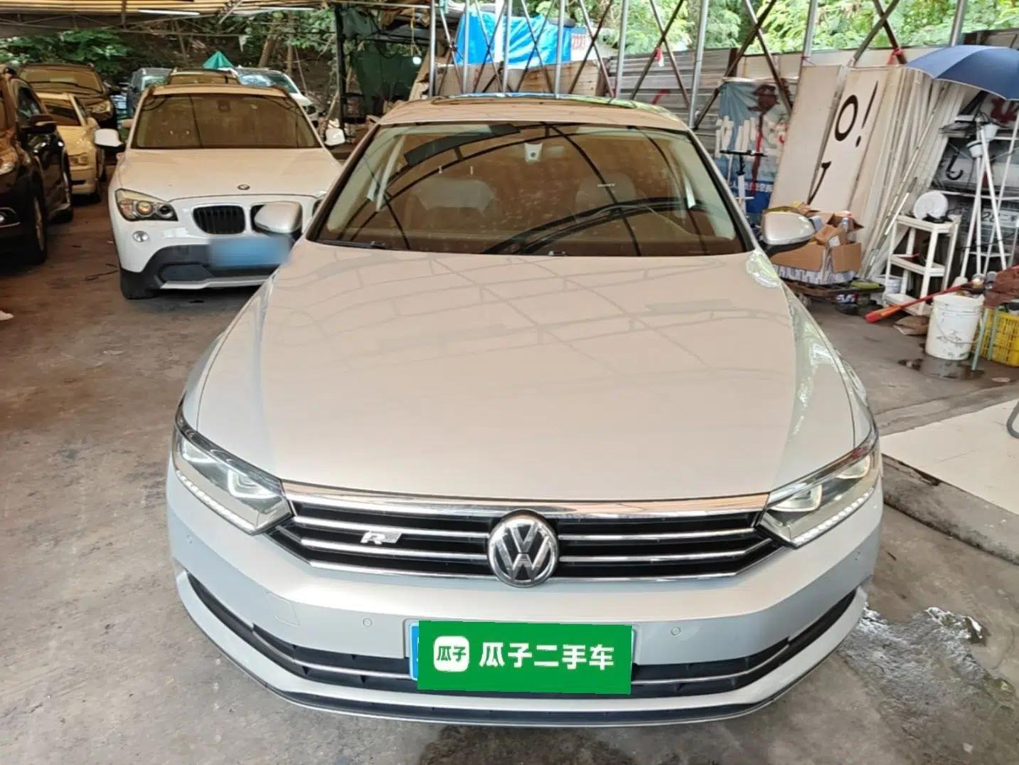 Volkswagen Magotan 2017 330TSI DSG Luxury Model — миниатюра 2
