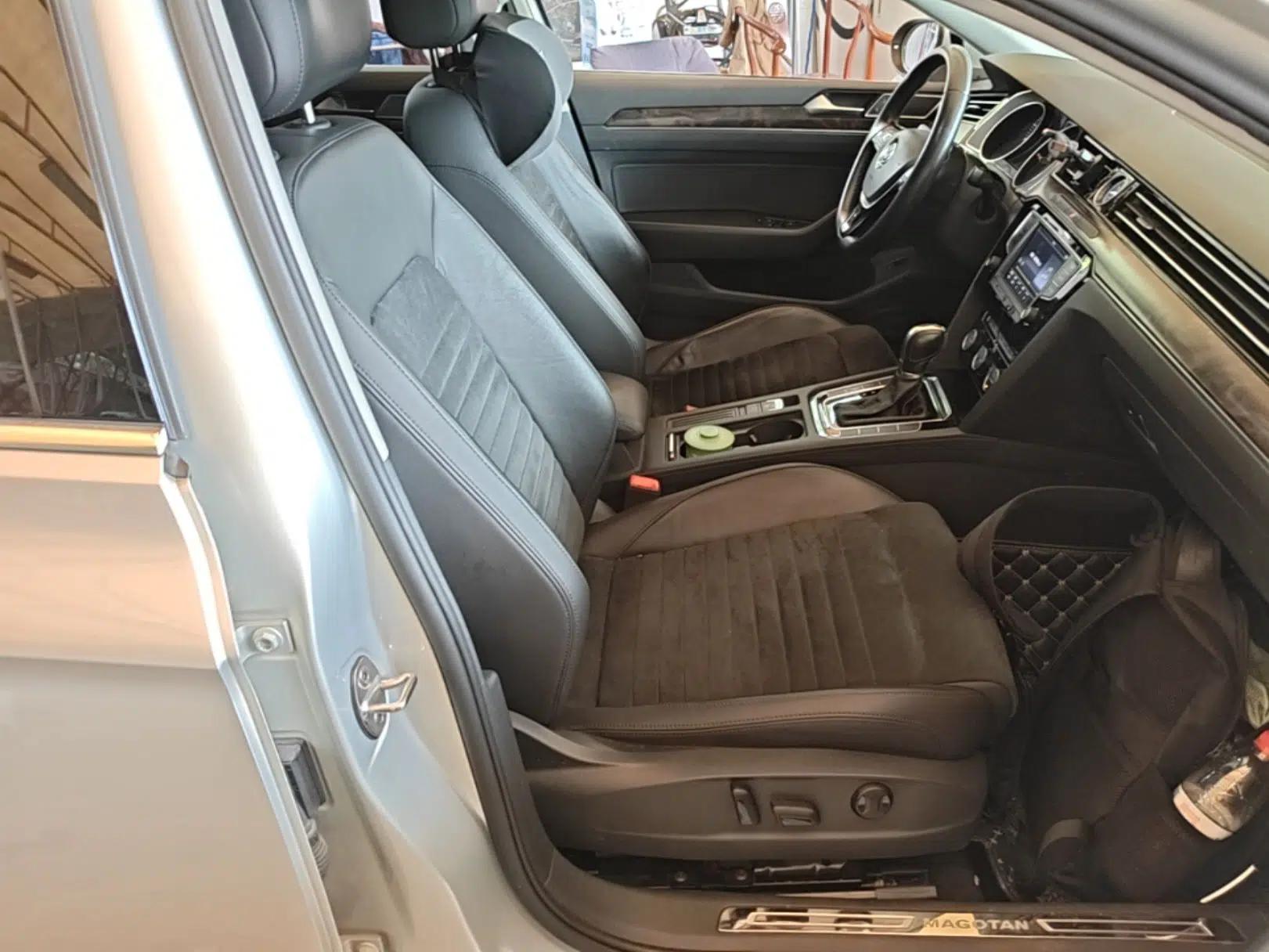 Volkswagen Magotan 2017 330TSI DSG Luxury Model — миниатюра 25