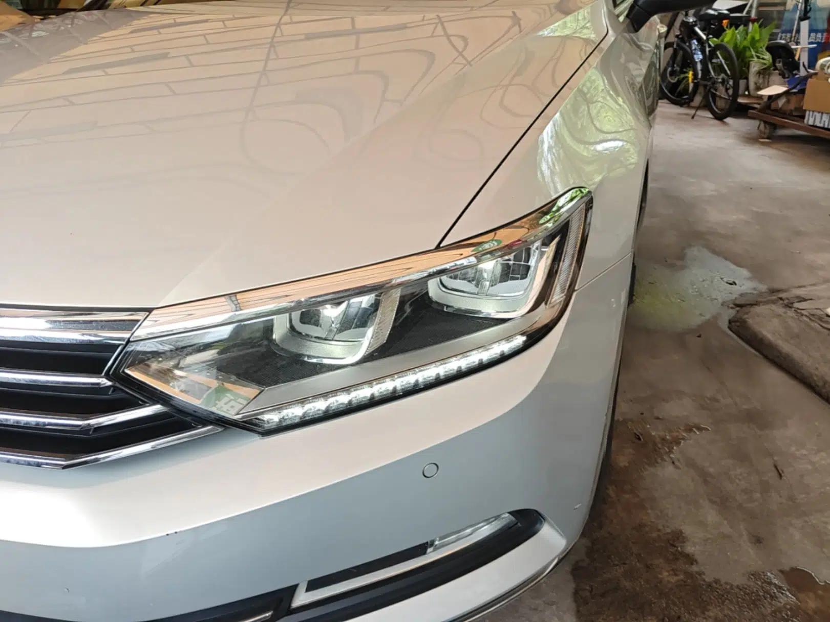 Volkswagen Magotan 2017 330TSI DSG Luxury Model — миниатюра 8