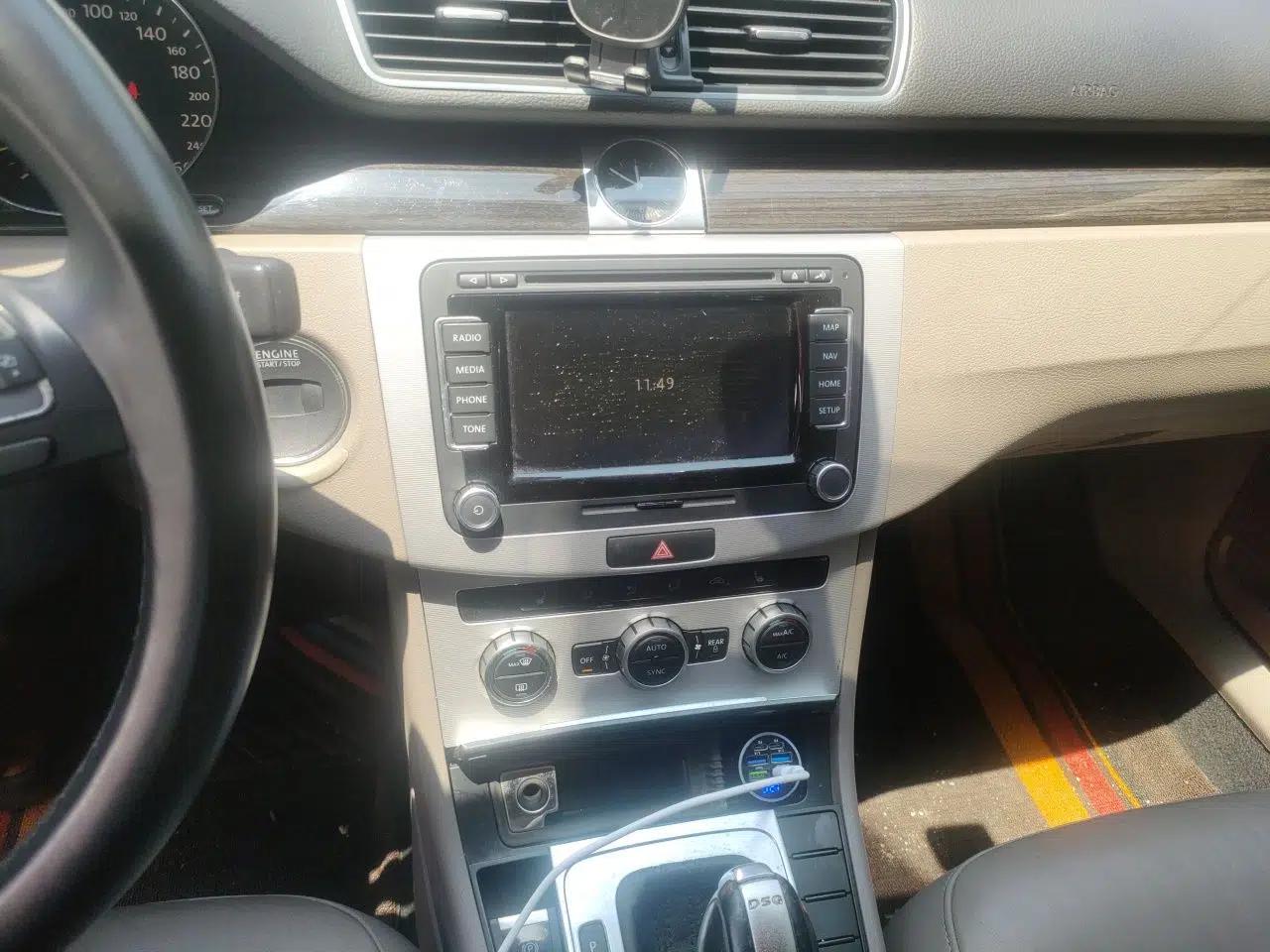 Volkswagen Magotan 2013 2.0 TSI Prestige Model — миниатюра 13