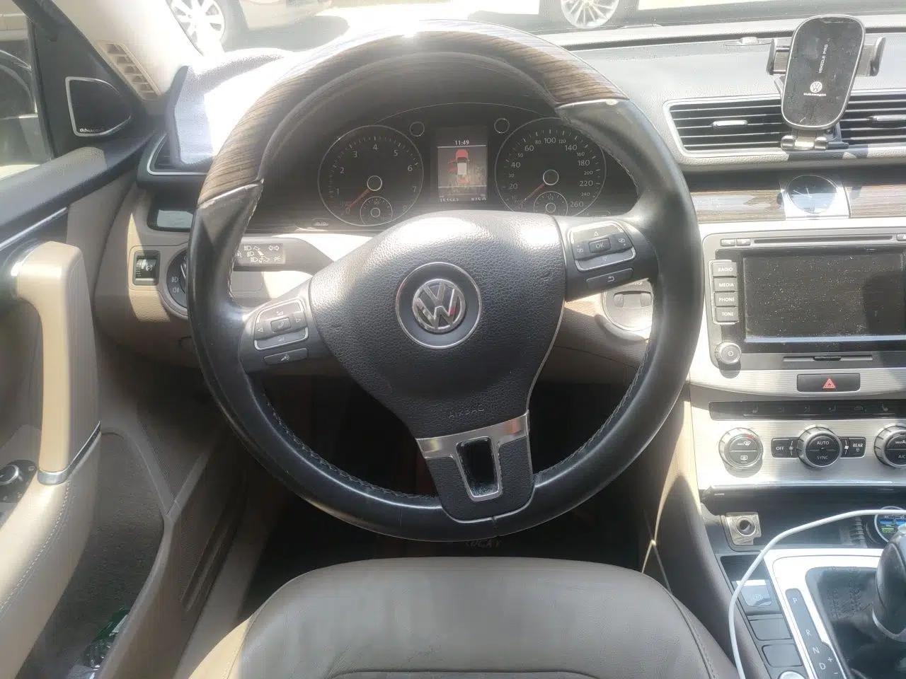 Volkswagen Magotan 2013 2.0 TSI Prestige Model — миниатюра 10