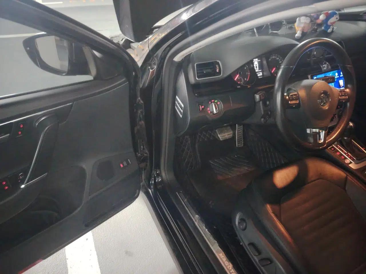 Volkswagen Magotan 2016 1.8TSI Luxury Comfort Model — миниатюра 16
