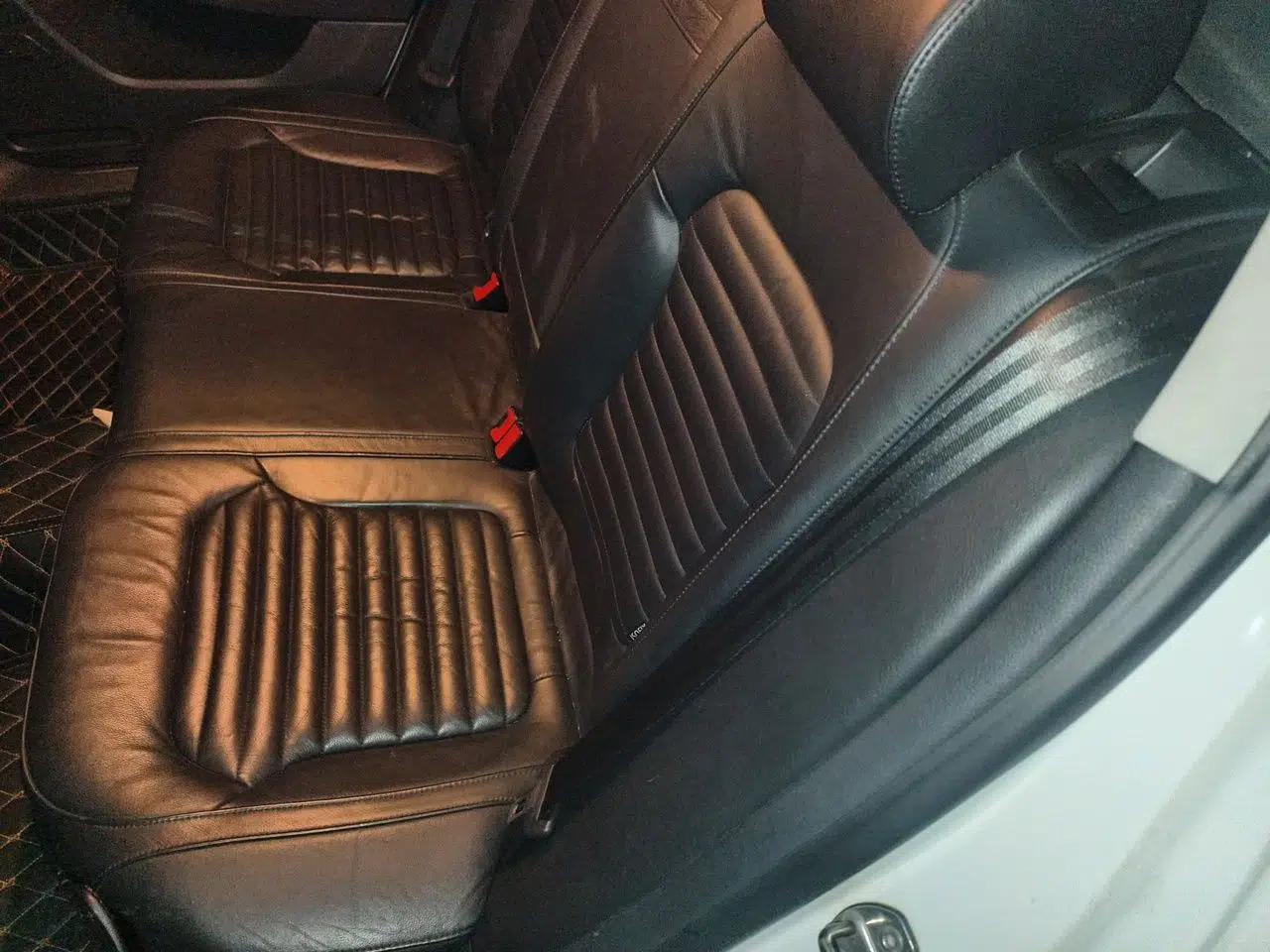 Volkswagen Magotan 2013 1.8TSI Luxury Model — миниатюра 17