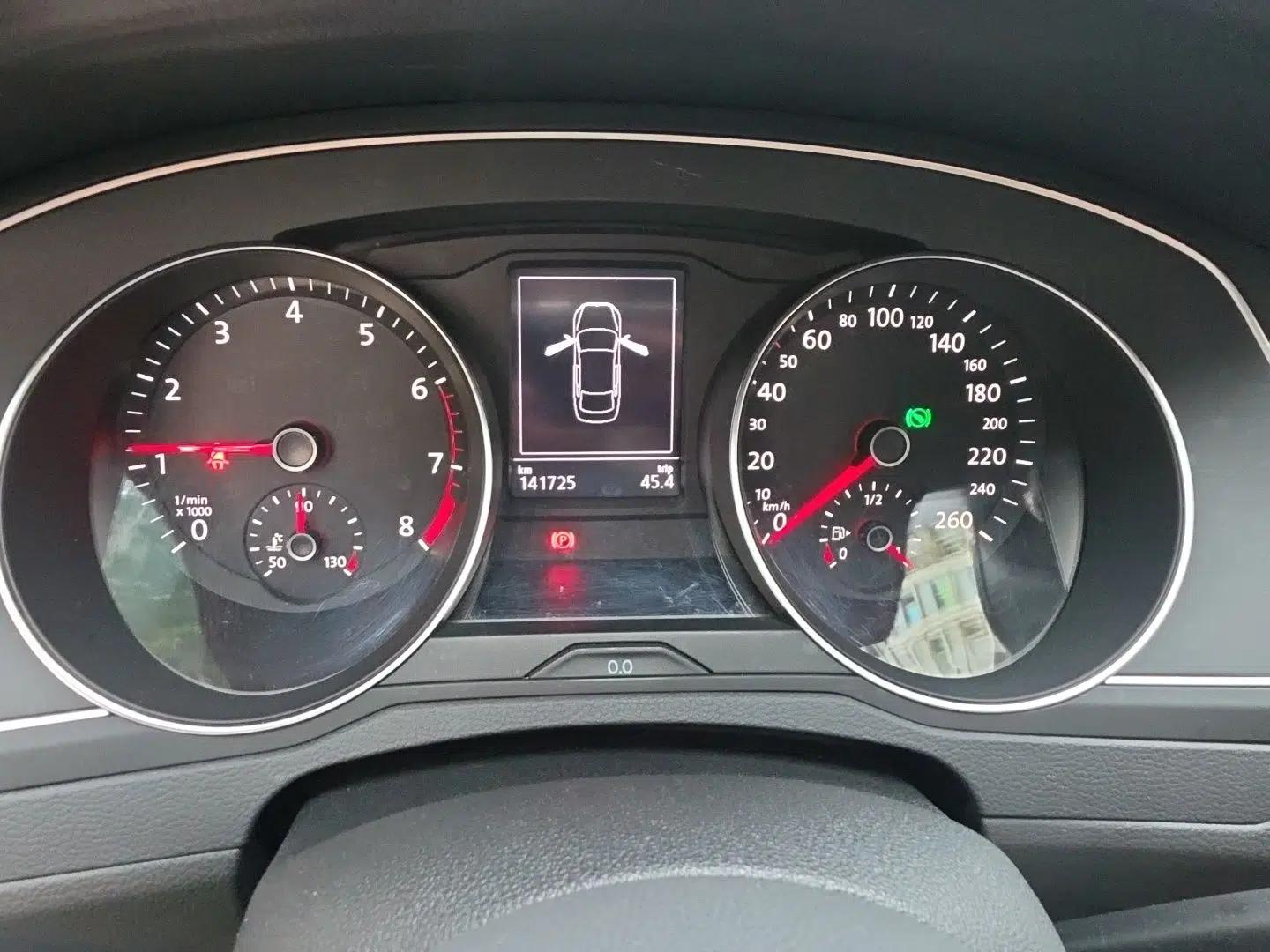Volkswagen Magotan 2020 280TSI DSG Comfort Edition — миниатюра 11