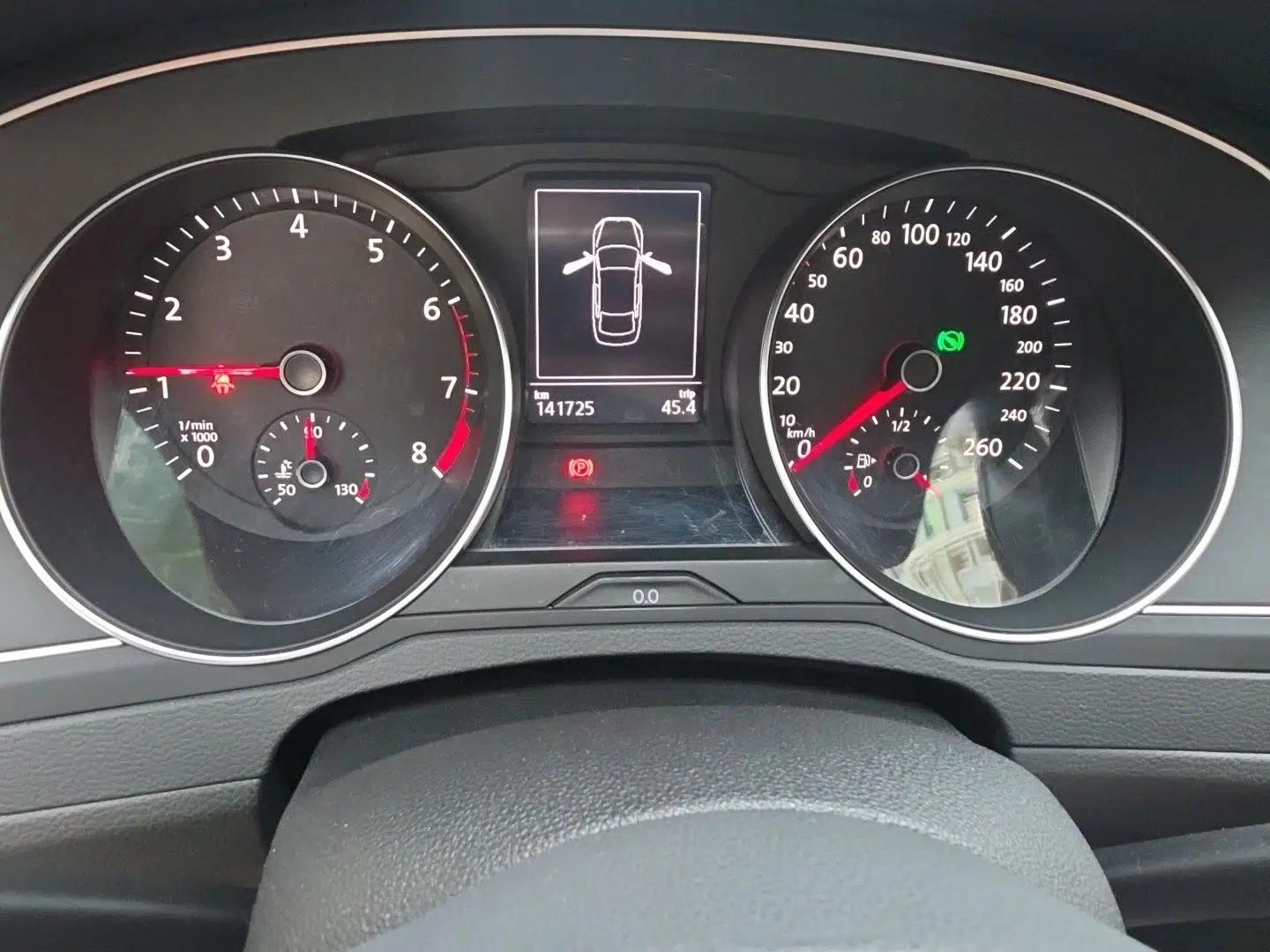 Volkswagen Magotan 2020 280TSI DSG Comfort Edition — миниатюра 12