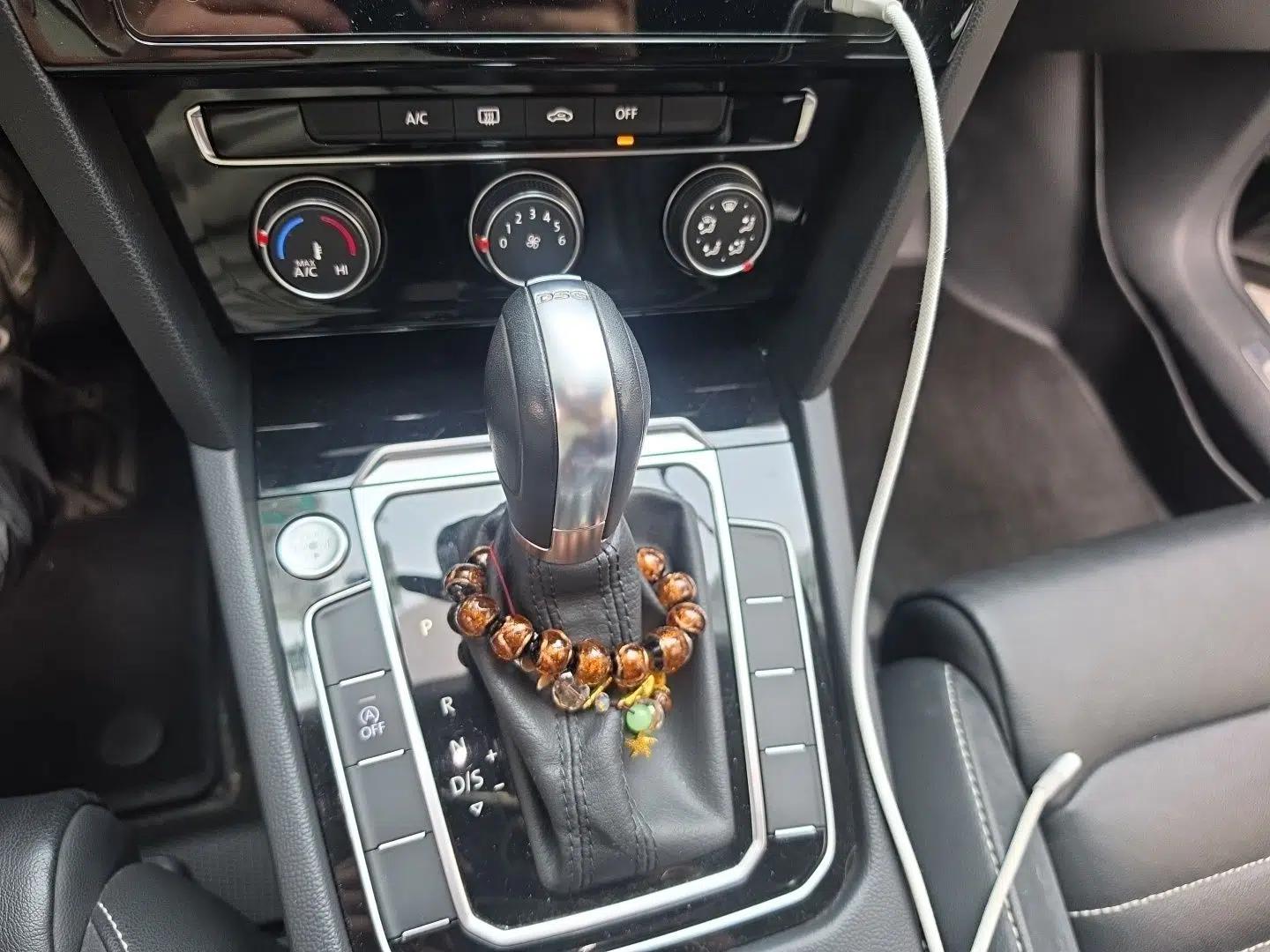 Volkswagen Magotan 2020 280TSI DSG Comfort Edition — миниатюра 14