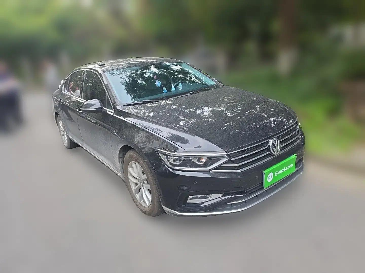 Volkswagen Magotan 2020 280TSI DSG Comfort Edition — миниатюра 3