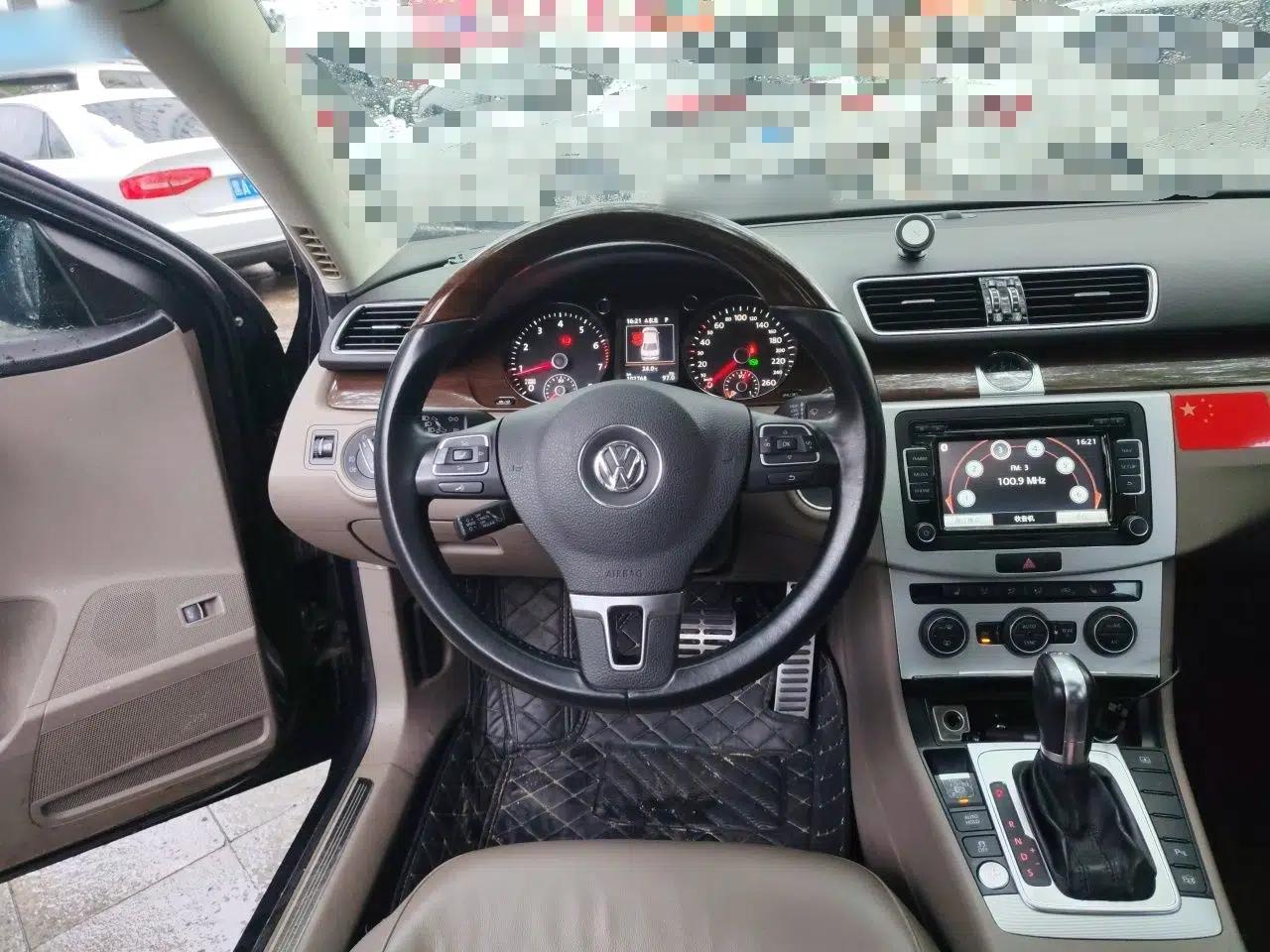Volkswagen Magotan 2015 Revised 1.8TSI Prestige Version — миниатюра 10