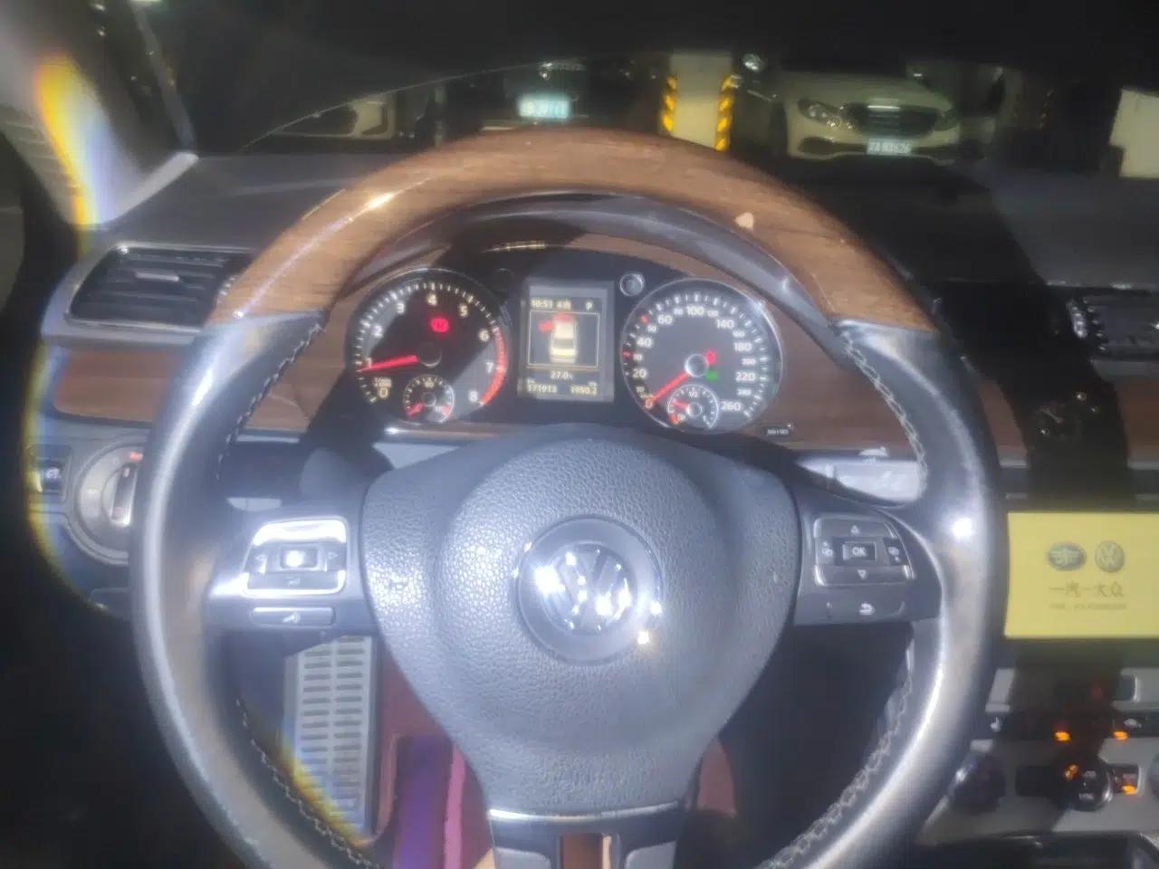 Volkswagen Magotan 2015 1.8TSI Prestige Model — миниатюра 11