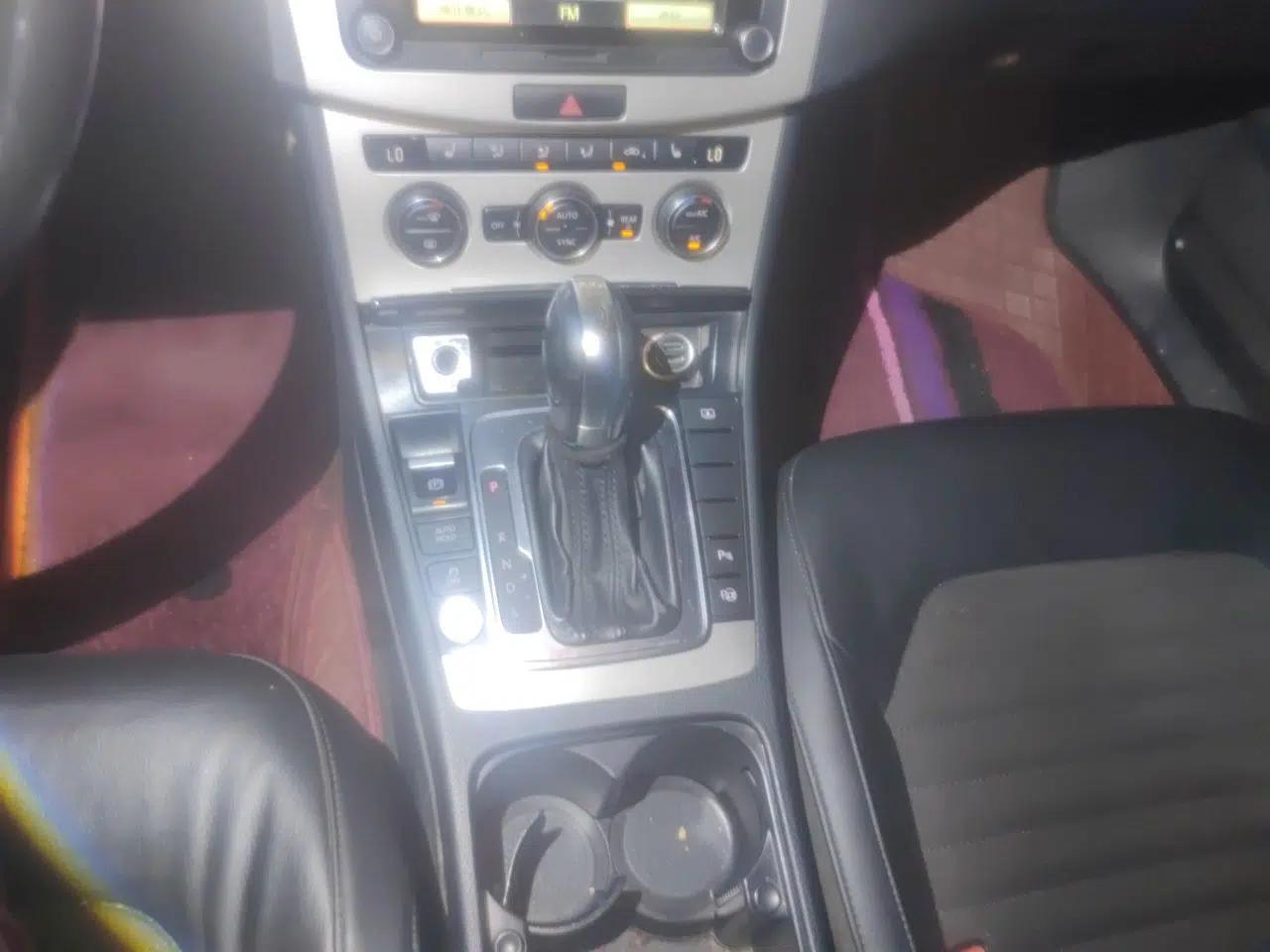 Volkswagen Magotan 2015 1.8TSI Prestige Model — миниатюра 14