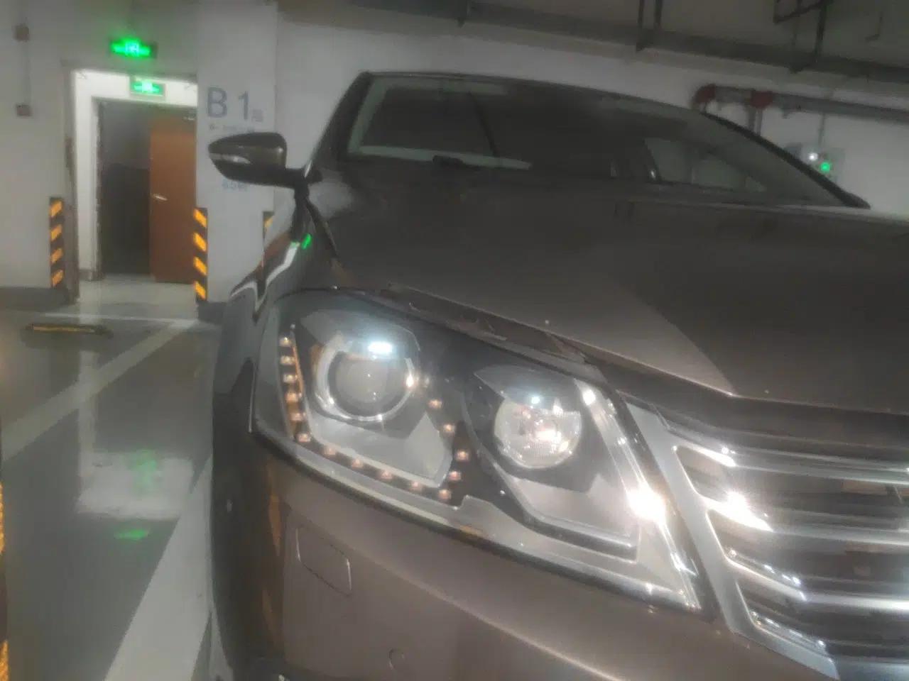 Volkswagen Magotan 2015 1.8TSI Prestige Model — миниатюра 7
