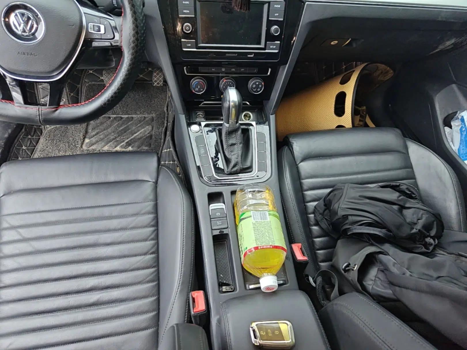 Volkswagen Magotan 2018 280TSI DSG Leading Model — миниатюра 16