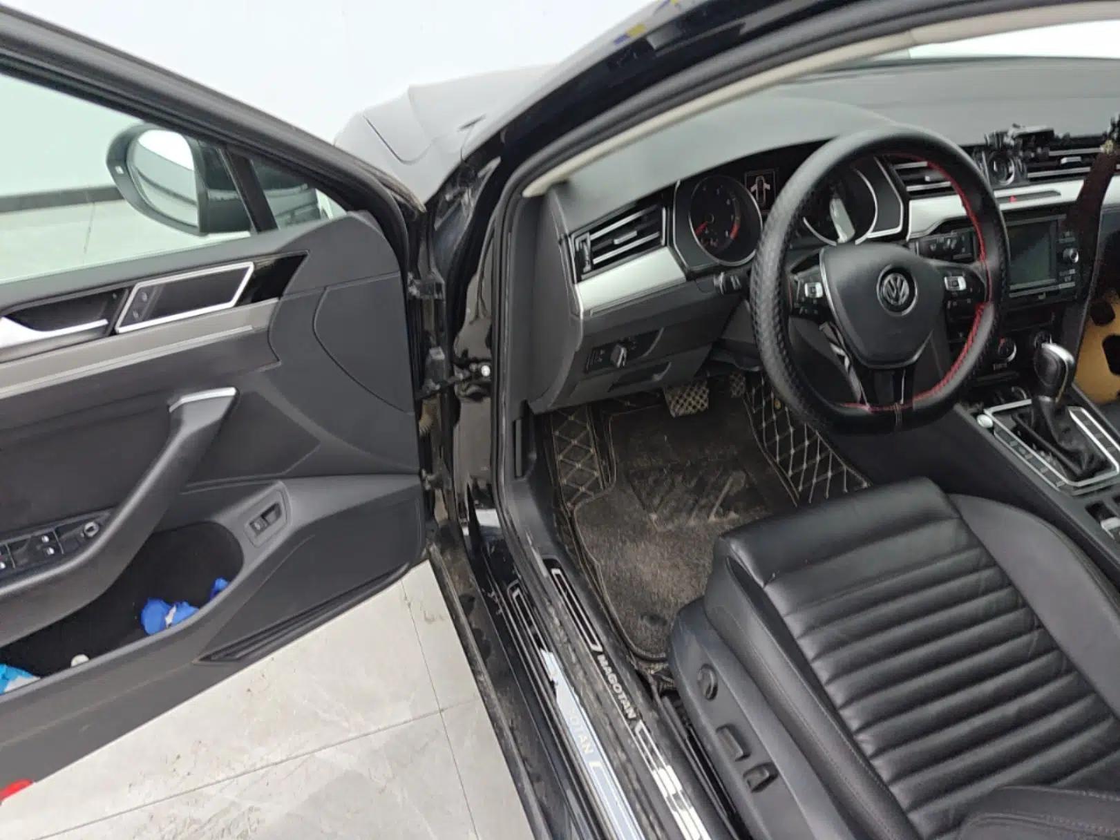 Volkswagen Magotan 2018 280TSI DSG Leading Model — миниатюра 18