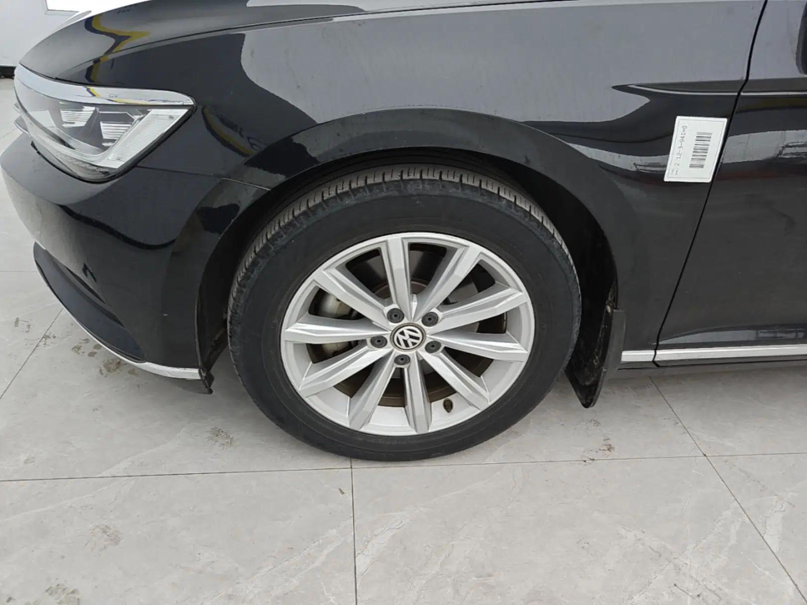 Volkswagen Magotan 2018 280TSI DSG Leading Model — миниатюра 10