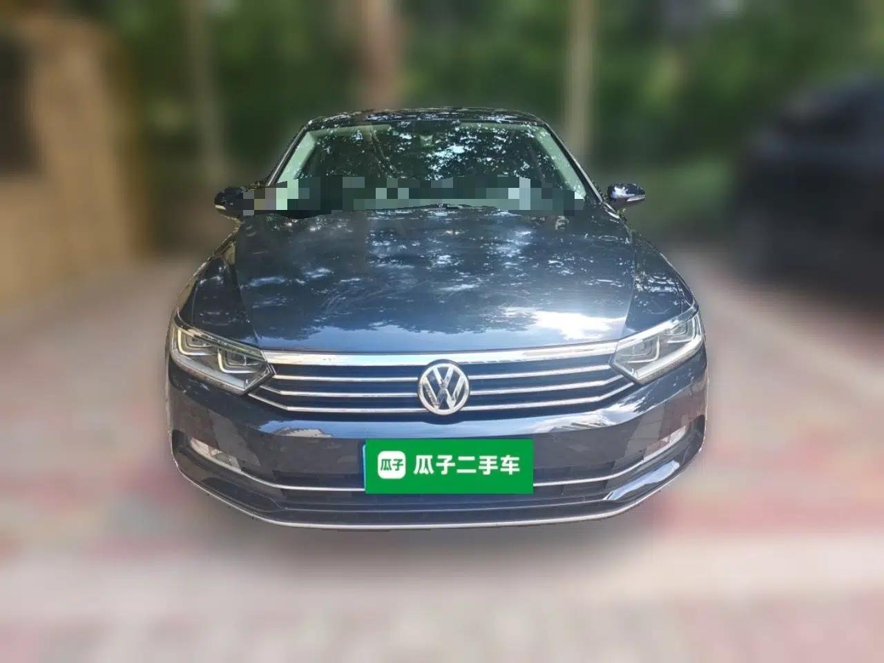 Volkswagen Magotan 2018 Facelift 330TSI DSG Luxury Model — миниатюра 2