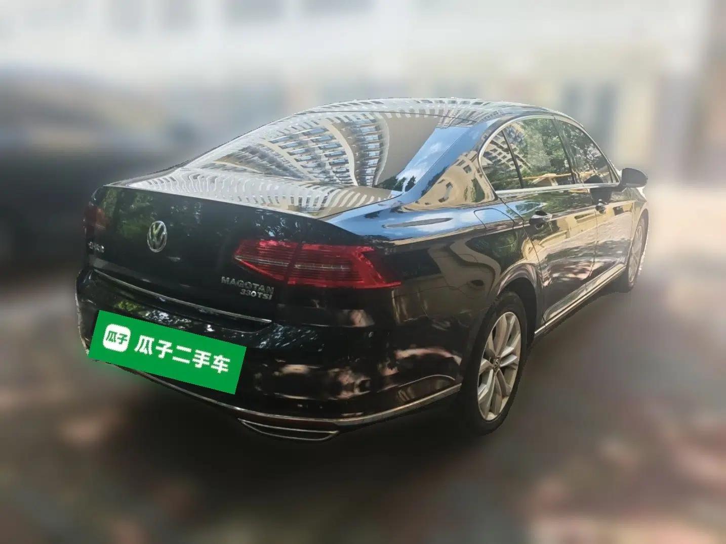 Volkswagen Magotan 2018 Facelift 330TSI DSG Luxury Model — миниатюра 6