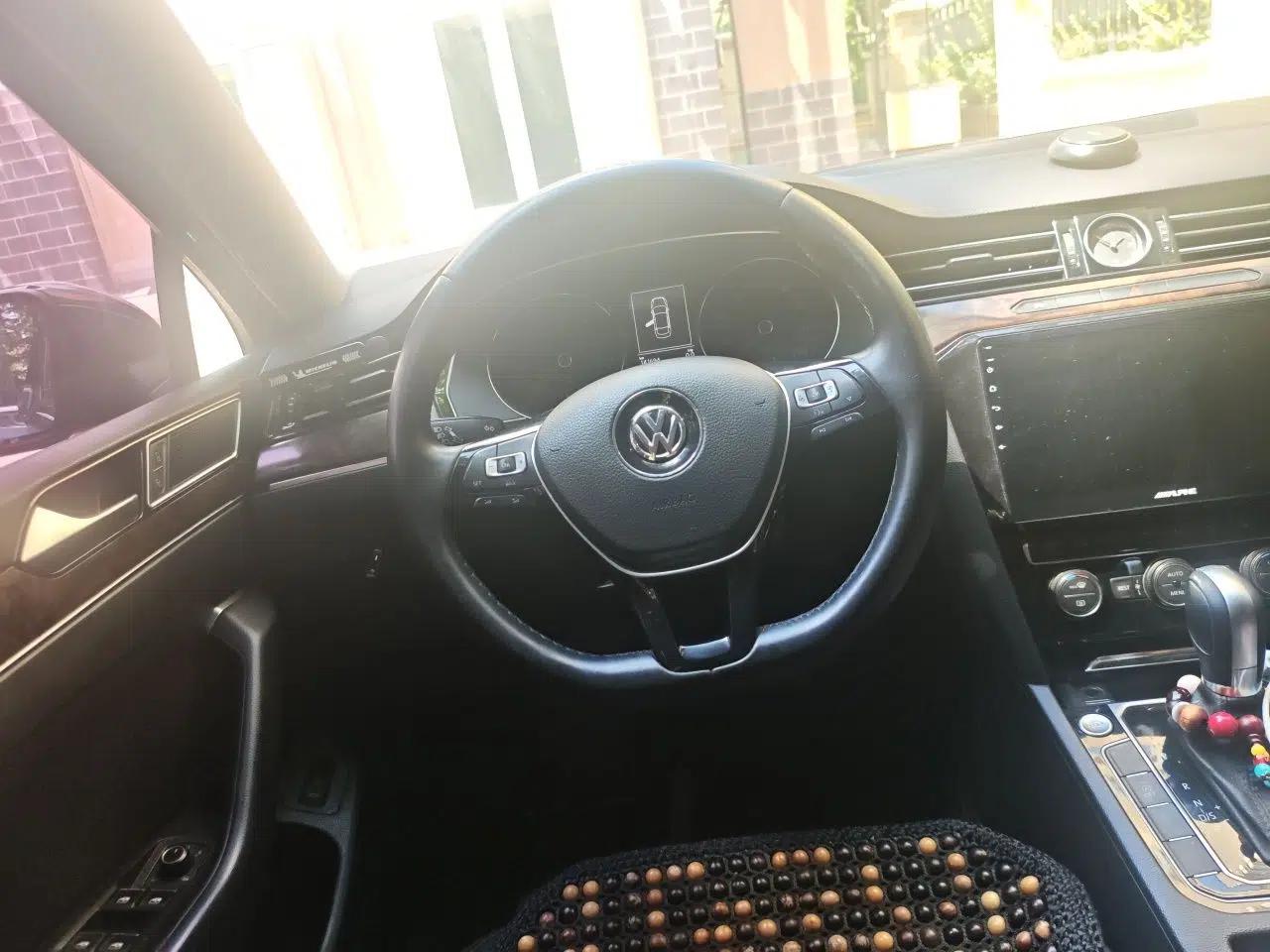 Volkswagen Magotan 2018 Facelift 330TSI DSG Luxury Model — миниатюра 10