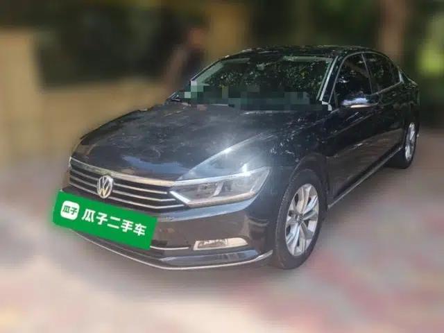 Volkswagen Magotan 2018 Facelift 330TSI DSG Luxury Model