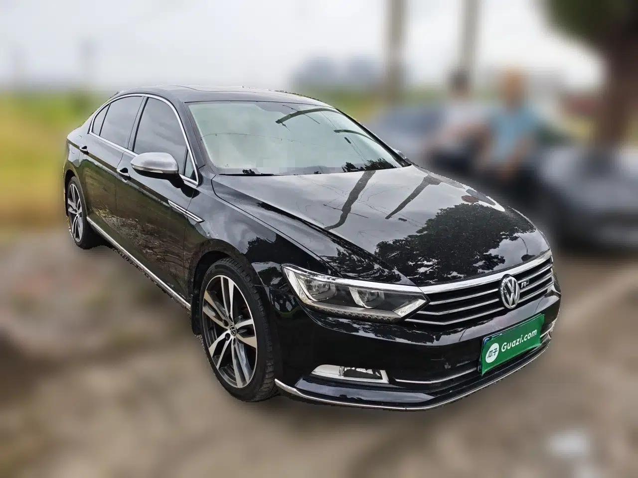 Volkswagen Magotan 2019 330TSI DSG Luxury Model China V Standard — миниатюра 3