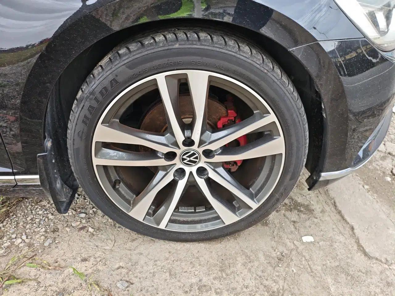 Volkswagen Magotan 2019 330TSI DSG Luxury Model China V Standard — миниатюра 8