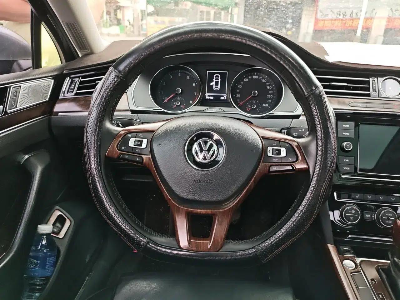 Volkswagen Magotan 2019 330TSI DSG Luxury Model China V Standard — миниатюра 10