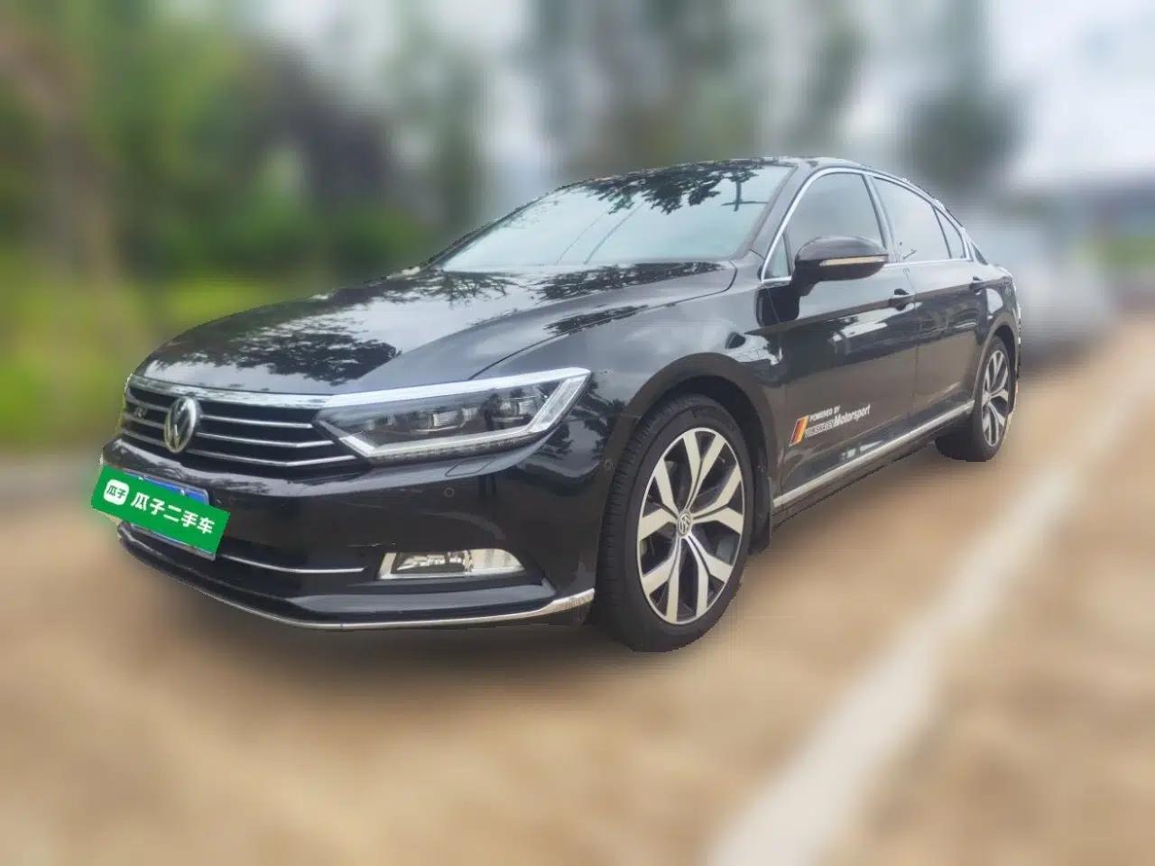 Volkswagen Magotan 2019 330TSI DSG Luxury Model China V Standard — миниатюра 1