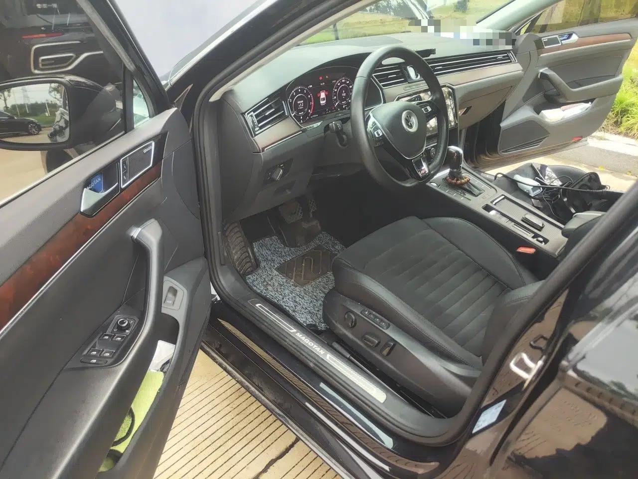 Volkswagen Magotan 2019 330TSI DSG Luxury Model China V Standard — миниатюра 16