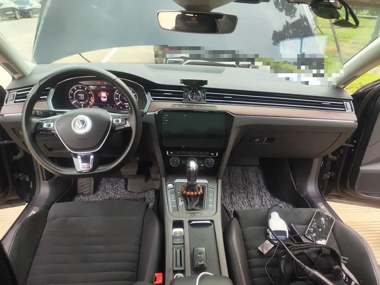 Volkswagen Magotan 2019 330TSI DSG Luxury Model China V Standard — миниатюра 9