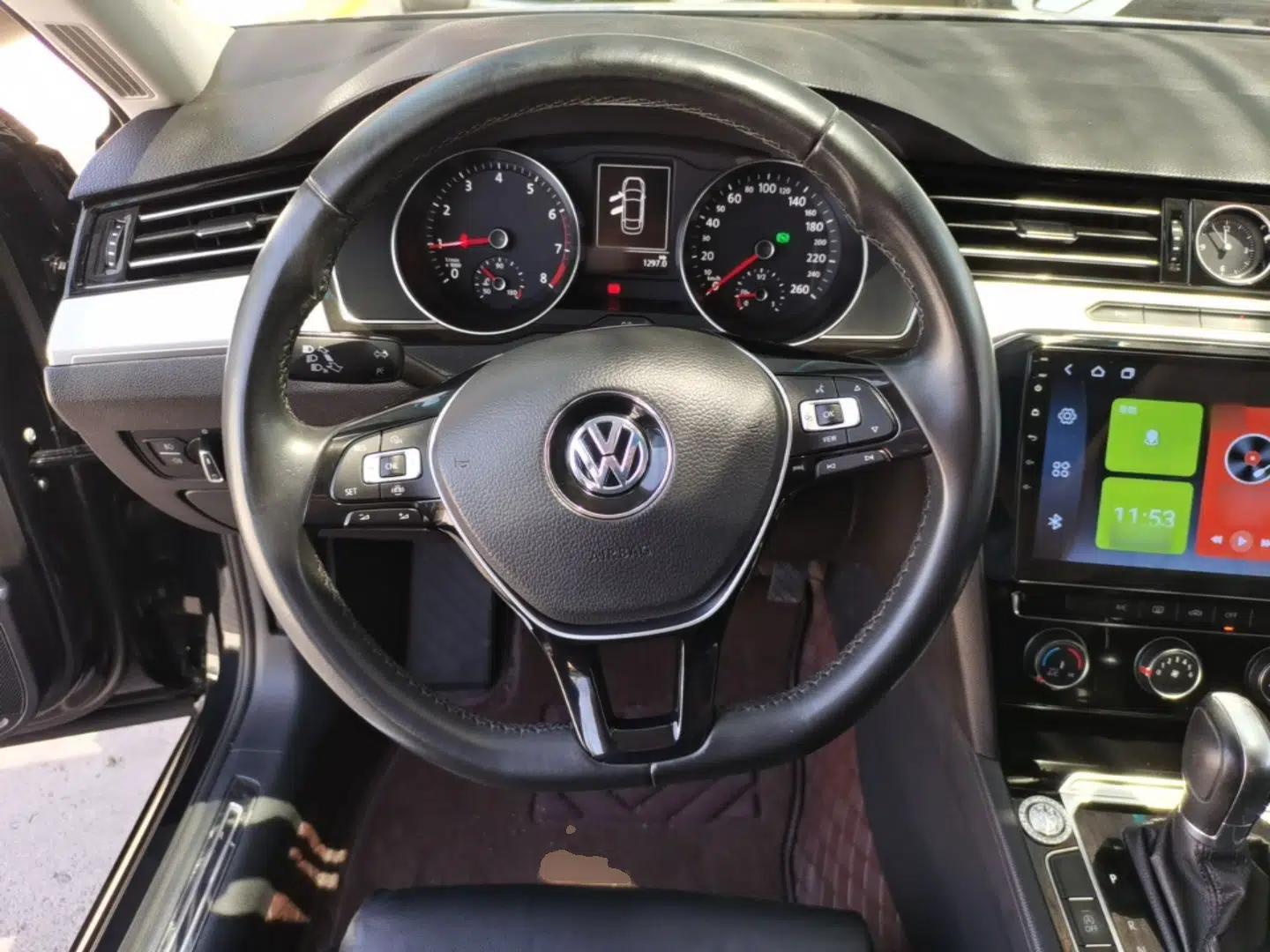 Volkswagen Magotan 2019 330TSI DSG Leading Edition China V Standard — миниатюра 13