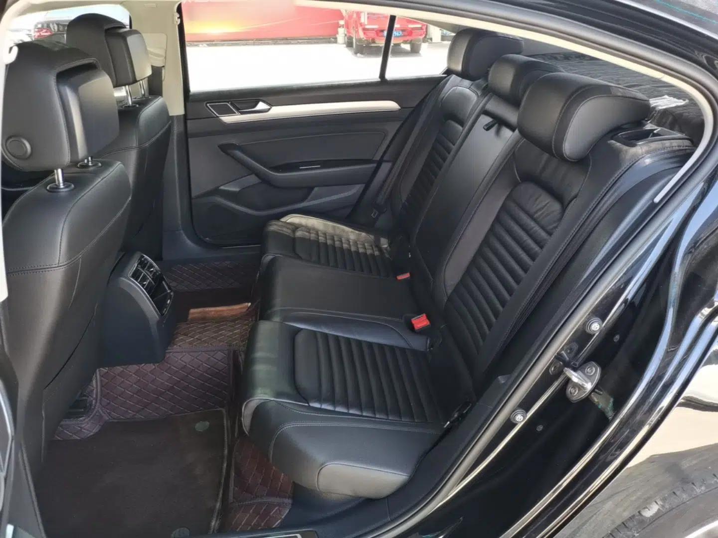 Volkswagen Magotan 2019 330TSI DSG Leading Edition China V Standard — миниатюра 20