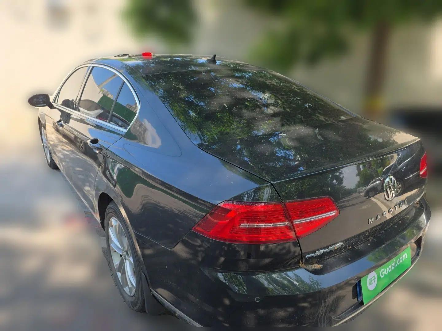 Volkswagen Magotan 2019 330TSI DSG Luxury Version China VI Standard — миниатюра 4