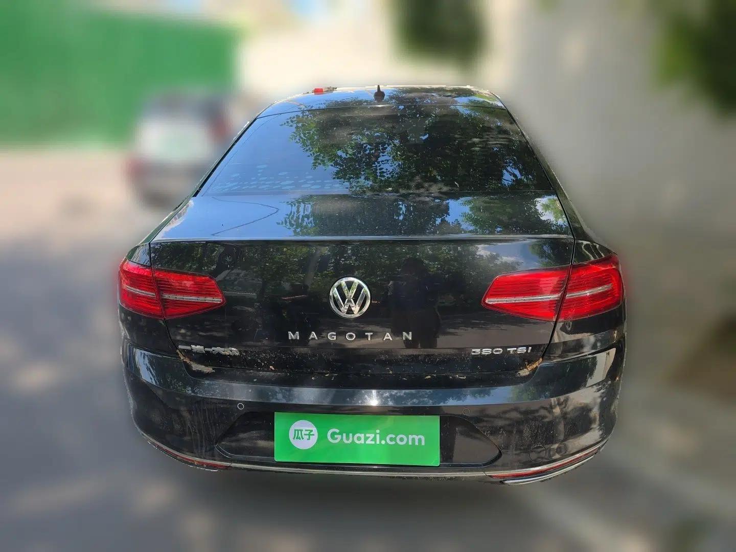 Volkswagen Magotan 2019 330TSI DSG Luxury Version China VI Standard — миниатюра 5