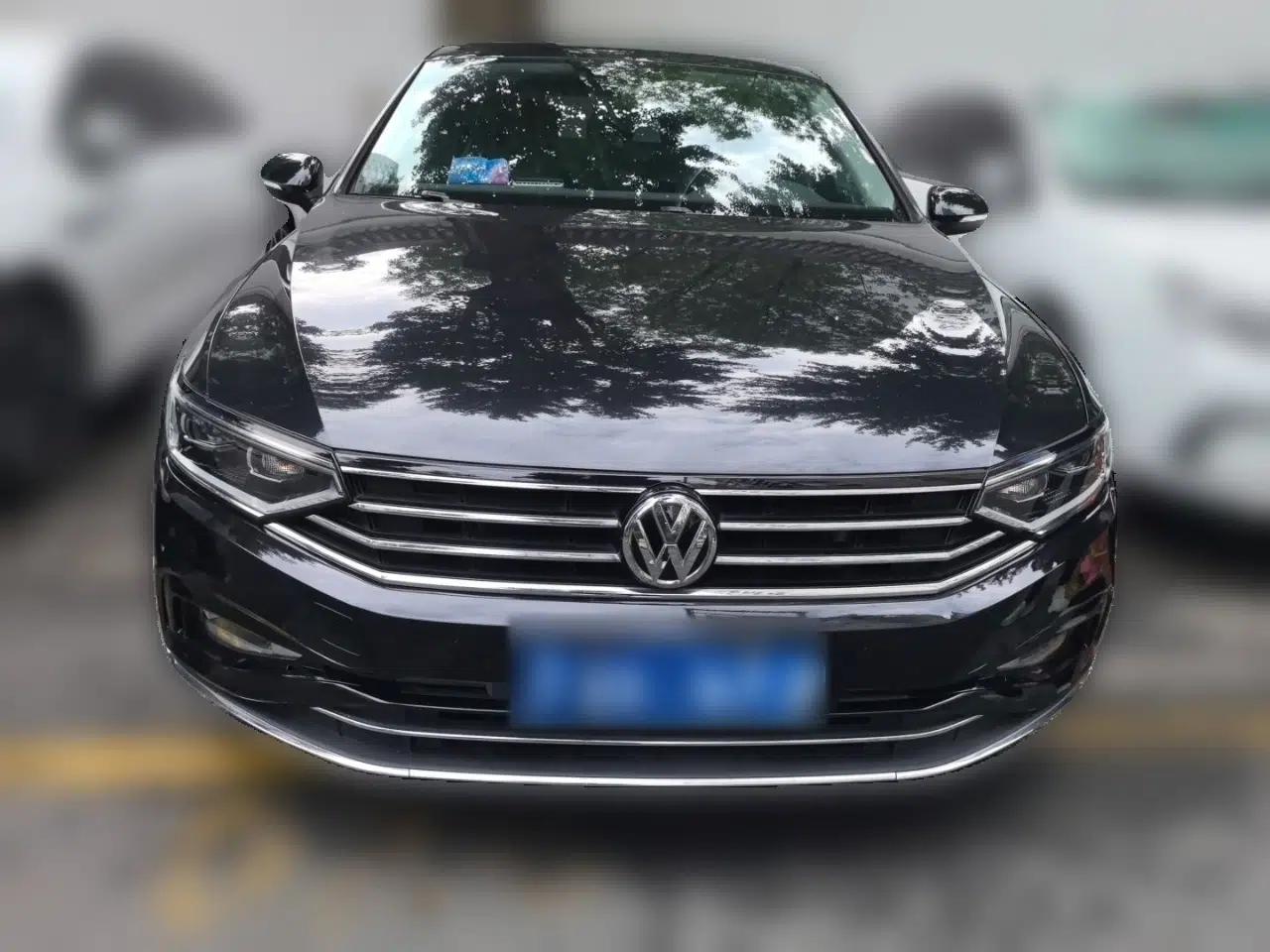Volkswagen Magotan 2020 330TSI DSG Leading Model — миниатюра 2
