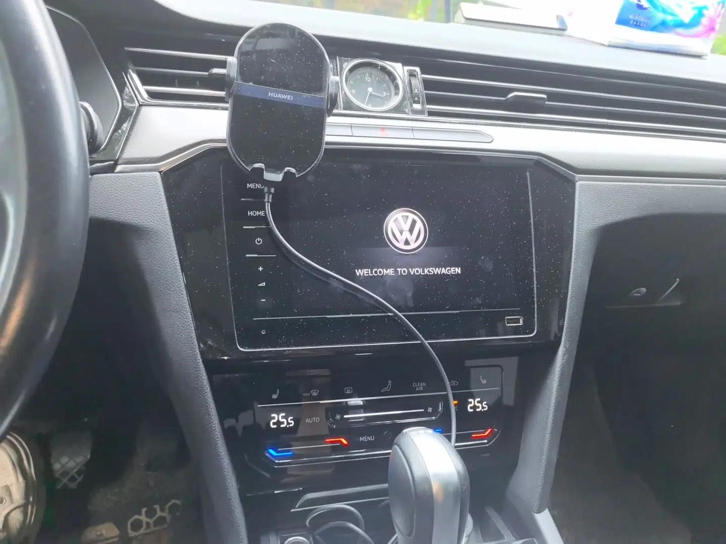 Volkswagen Magotan 2020 330TSI DSG Leading Model — миниатюра 13