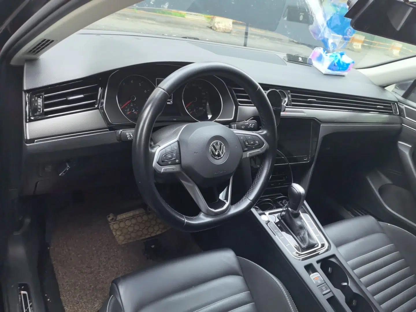 Volkswagen Magotan 2020 330TSI DSG Leading Model — миниатюра 10