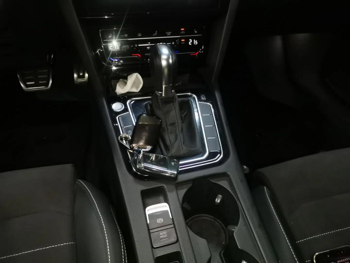 Volkswagen Magotan 2020 380TSI DSG Luxury Version — миниатюра 16