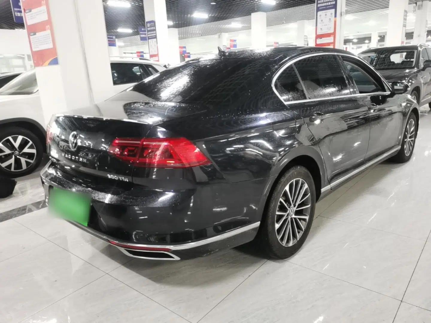 Volkswagen Magotan 2020 380TSI DSG Luxury Version — миниатюра 6