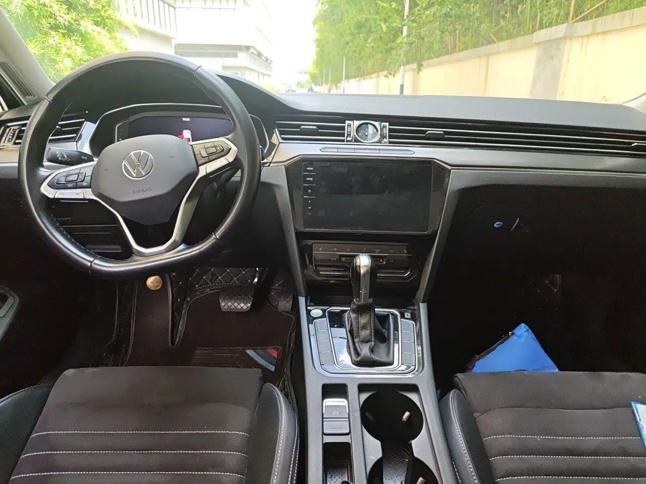 Volkswagen Magotan 2020 330TSI DSG Luxury Edition — миниатюра 9