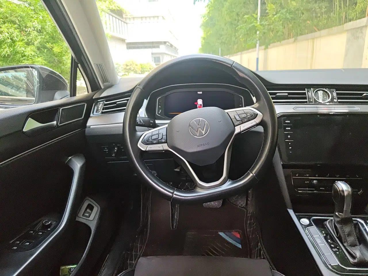 Volkswagen Magotan 2020 330TSI DSG Luxury Edition — миниатюра 10