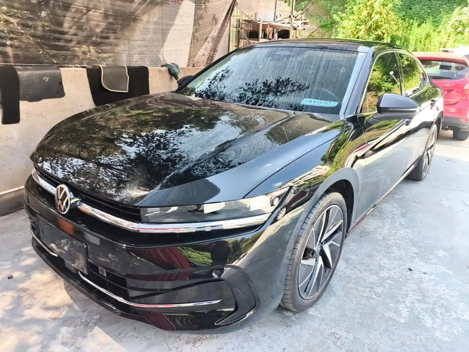 Volkswagen Magotan 2024 380TSI DSG Prestige Edition DaMai Package — миниатюра 1