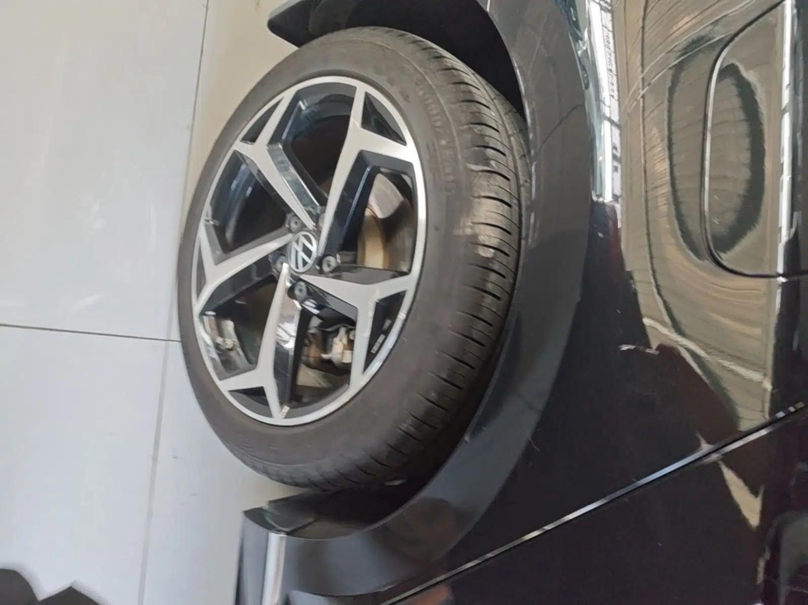 Volkswagen Magotan 2023 2 Million Units Limited-Edition 380TSI DSG Flagship Version — миниатюра 11