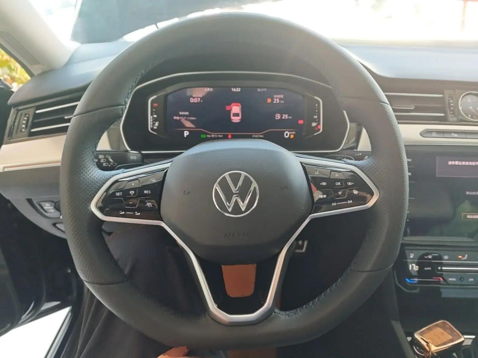 Volkswagen Magotan 2023 2 Million Units Limited-Edition 380TSI DSG Flagship Version — миниатюра 18