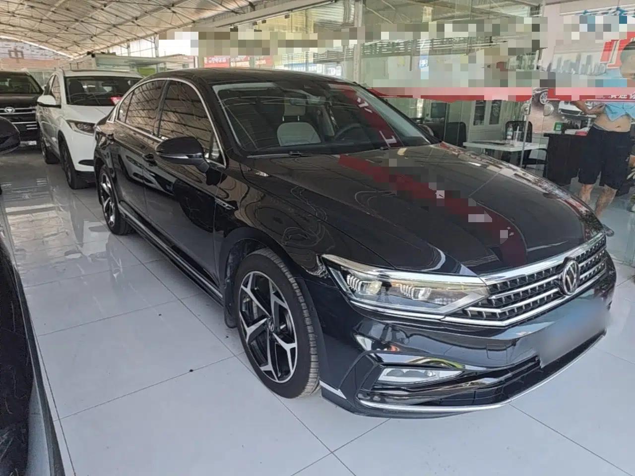 Volkswagen Magotan 2023 2 Million Units Limited-Edition 380TSI DSG Flagship Version — миниатюра 3