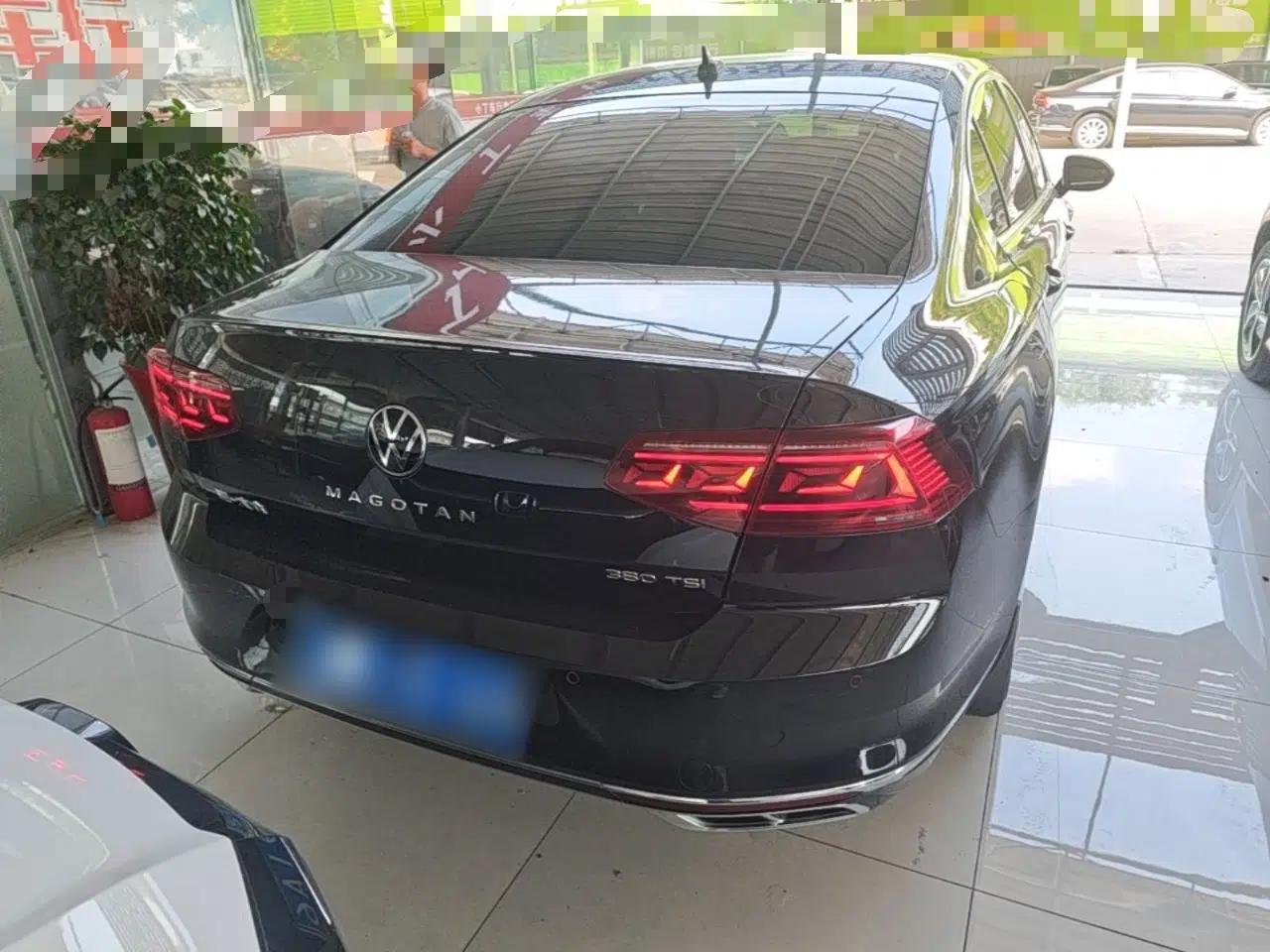 Volkswagen Magotan 2023 2 Million Units Limited-Edition 380TSI DSG Flagship Version — миниатюра 5