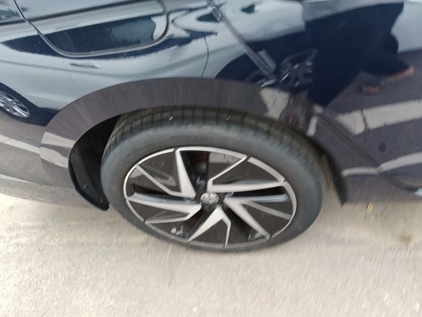Volkswagen Magotan 2024 380TSI DSG Ultimate Edition — миниатюра 16