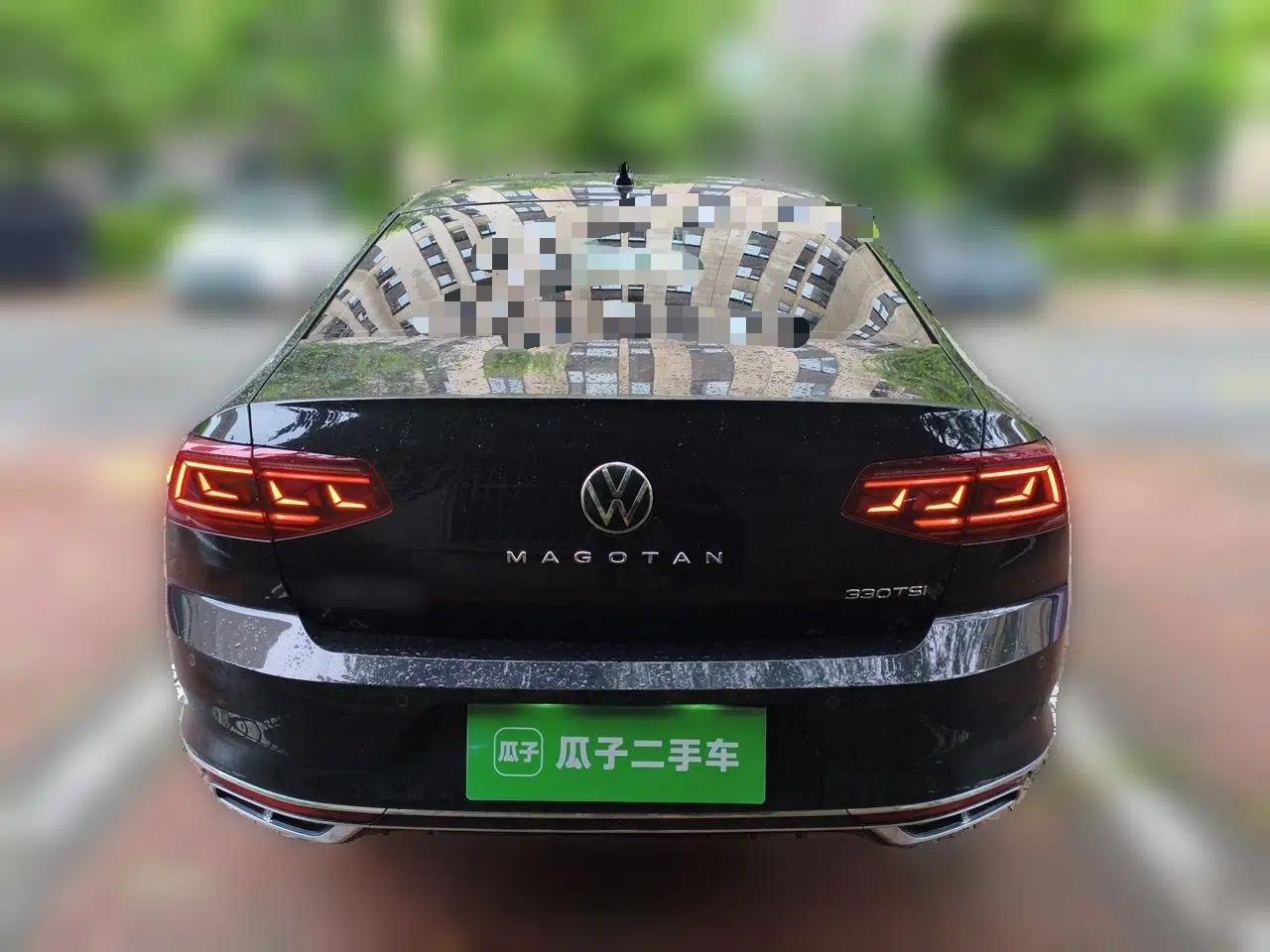 Volkswagen Magotan 2023 2 Million Units Commemorative Edition 330TSI DSG Luxury Version — миниатюра 5