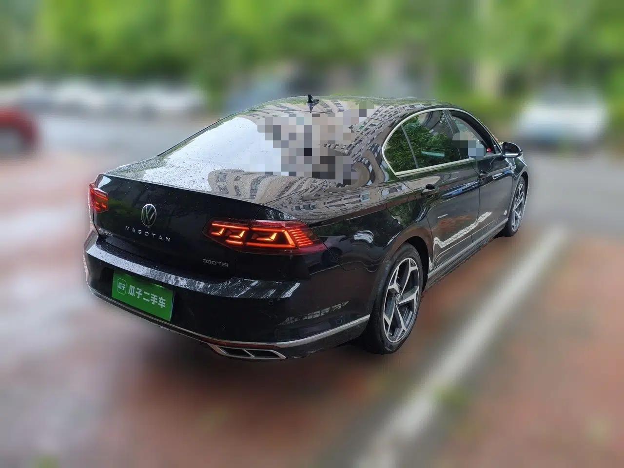Volkswagen Magotan 2023 2 Million Units Commemorative Edition 330TSI DSG Luxury Version — миниатюра 6