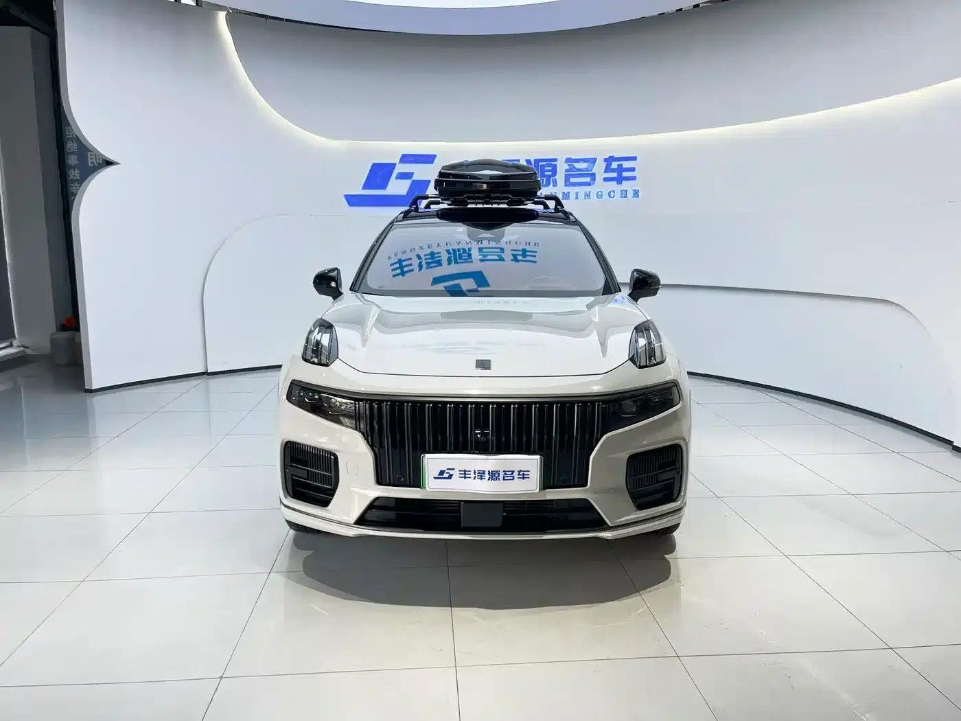 Lynk & Co 09 EM-P 2021 2.0T PHEV Halo 6-seater — миниатюра 2
