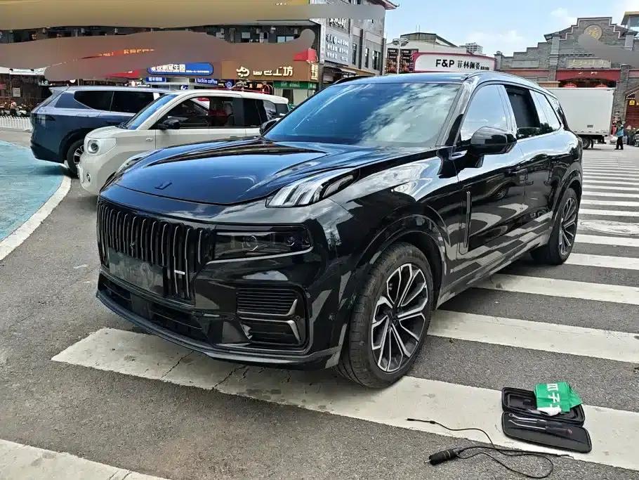 Lynk & Co 09 EM-P 2024 2.0TD EM-P AWD ULTRA Six-Seater — миниатюра 1