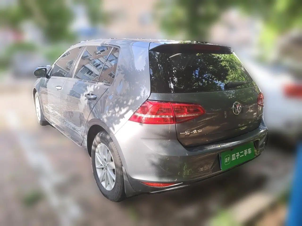 Volkswagen Golf 2014 1.6L Automatic Fashion Model — миниатюра 4